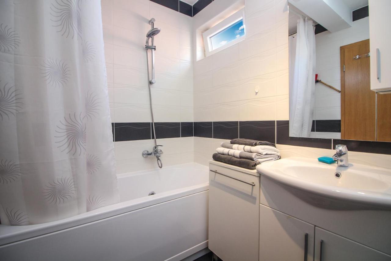 Vistamar Apartamento Rogoznica  Exterior foto