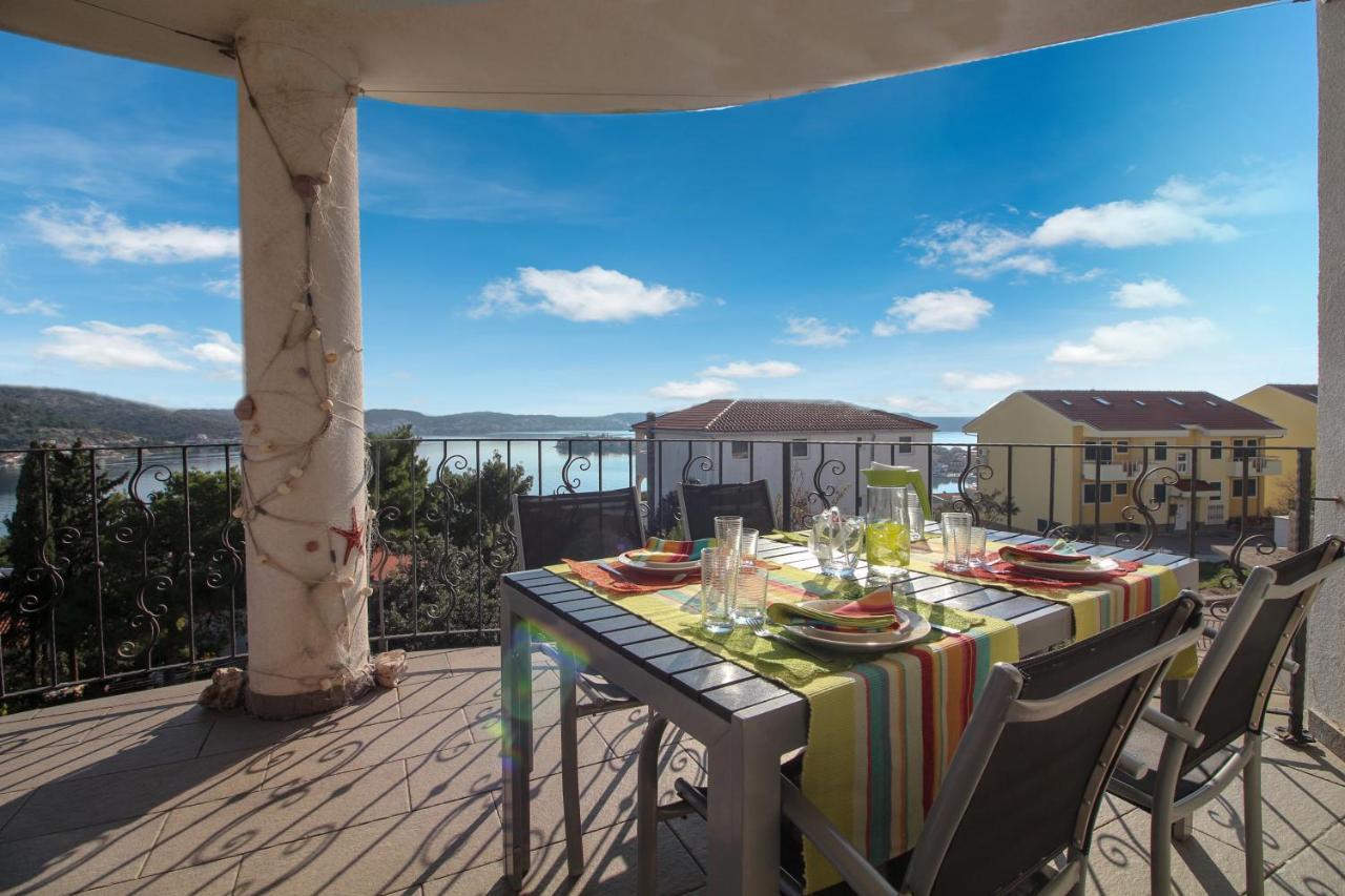Vistamar Apartamento Rogoznica  Exterior foto